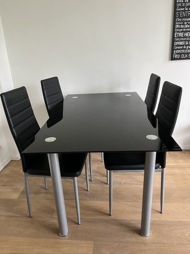 Table chaises - et,