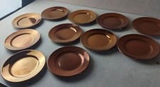 Lot de 11 petites assiettes