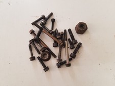 visserie de débrousailleuse Husqvarna  232r de 2003