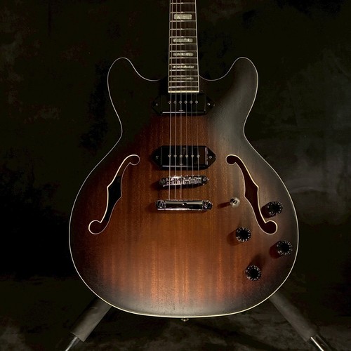Grande guitare semi acoustique - grande, semi-acoustique
