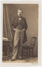 CDV vers 1860. Arthur, vicomte de La Guéronnière, homme politique par Disdéri.