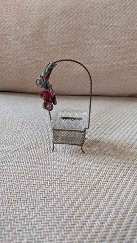 Petite miniature ancienne - , en