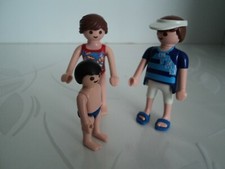 PLAYMOBIL city life famille