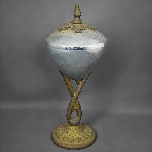 Coupe décorative vintage sur - décorative?,
