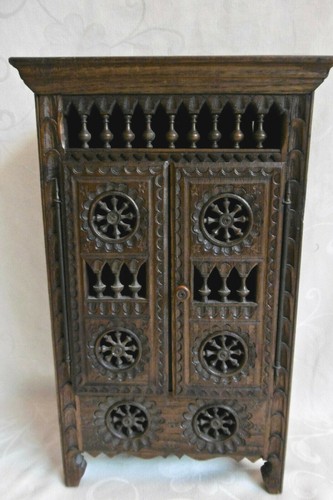 Belle armoire ancienne - armoire,