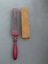 Ancien affûteur de rasoir
