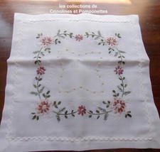 HOUSSE DE COUSSIN BRODERIE