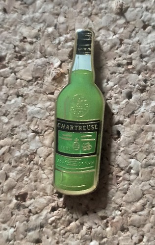 Pin bouteilles chartreuse - bouteilles,