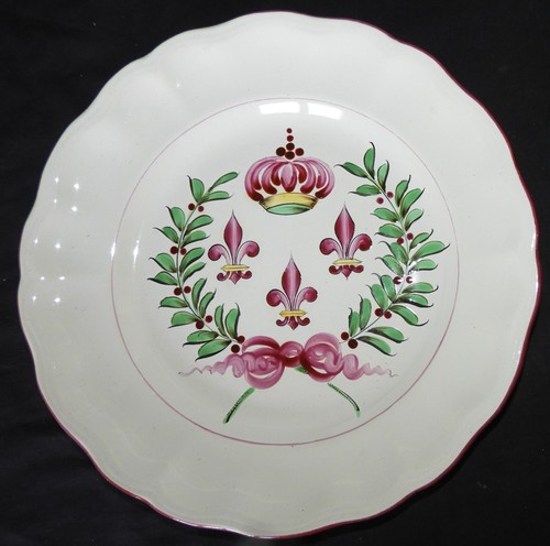 Belle assiette signée st - belle,