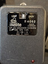 IKELITE CHARGER #4052 FOR