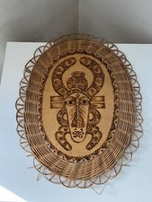 Tableau sur panneau rotin