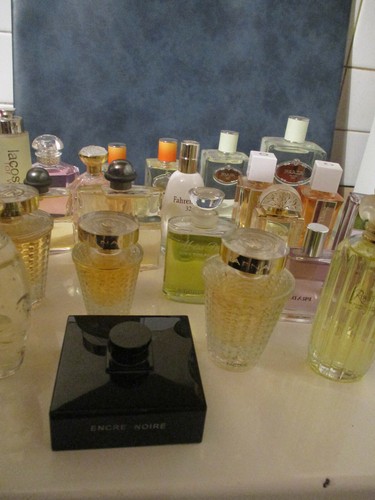 Lot parfums factices - lot,