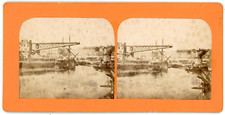 Stereo, Pont métallique