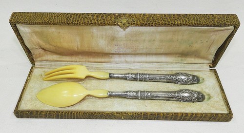 Beau coffret service - :,