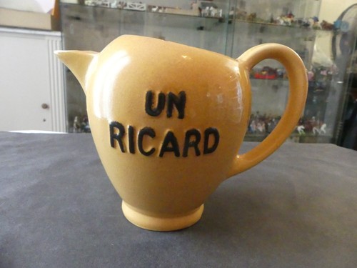 Vintage des annees pichet - ,