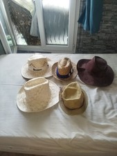 Lot De 5 Chapeaux En Paille Et Cowboy