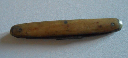 Ancien petit couteau - petit,