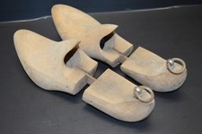 - FORMES à CHAUSSURES BOIS METAL RESSORT OUTIL ANCIEN CORDONNIER CHAUSSEUR