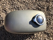 Ancien Reservoir De Moto Puch