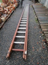 GRANDE ECHELLE COULISSANTE