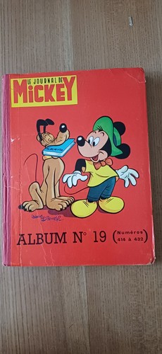 Journal mickey album - le,