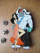 jessica rabbit brune v.i.p vintage big pin badge