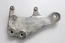 Boullon de montage du moteur