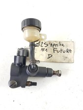 Maitre cylindre frein avant