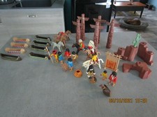 lot figurines indiens /