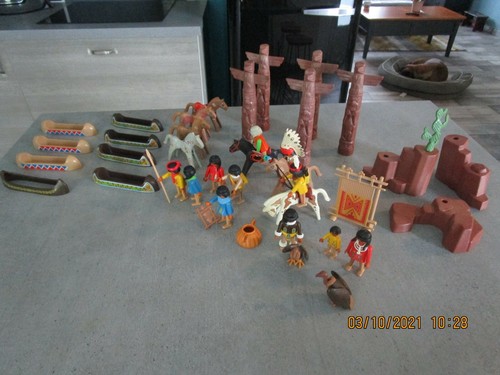 Lot figurines indiens - indiens, /