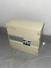 Coffret tableau monophasé 230V  AEG  disjoncteur et coupe circuit 13 modules