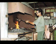 DURFORT (81) ATELIER de FORGE , DINANDIER au TRAVAIL du CUIVRE en 1992