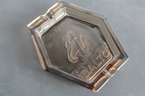 Cendrier publicitaire verre