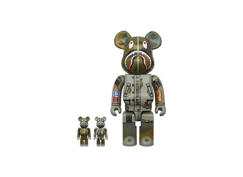 Bearbrick bape alpha camo - bape,