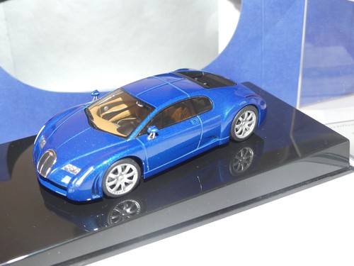 Bugatti chiron bleu - 18.3,