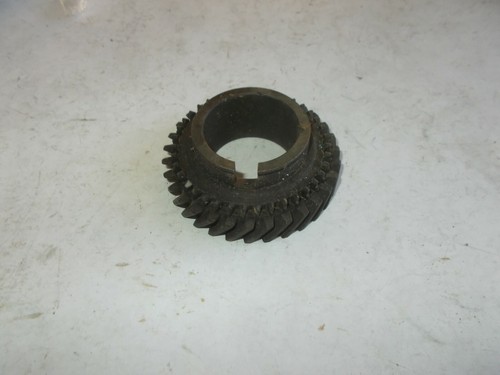 Roue dentée vitesse - dentée, 3