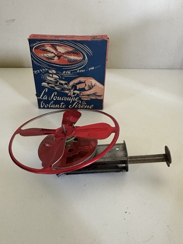Soucoupe volante tôle jouet - volante,