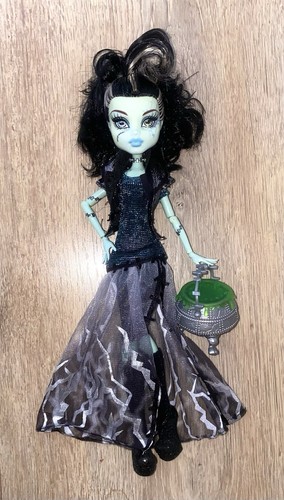 Poupée monster high - high, de