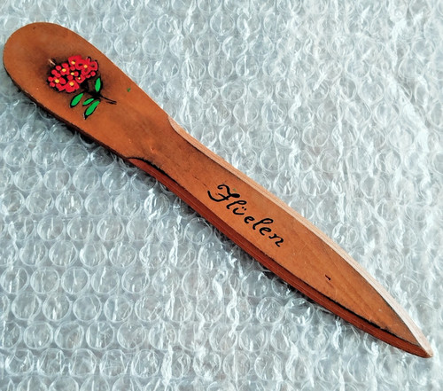 Coupe papier artisanal - artisanal, en