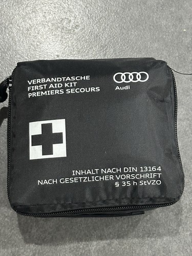Trousse premier secour audi - trousse,