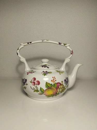 Théière anglaise vintage