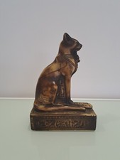 Statue Egyptienne Chat bastet Cobra Sur Poitrine H 18.5 L 7.5 Avec Hierogliphe