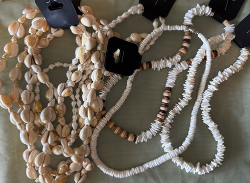 Hawaiian puka shell - puka,