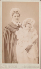 RARE BEBE et sa NURSE NOURRICE