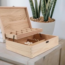 Coffret à bijoux en bois