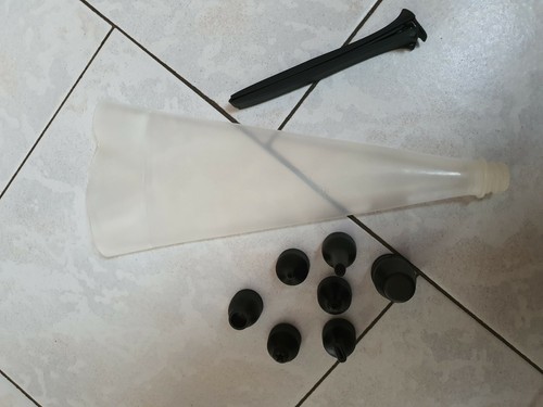 Poche douille reetulisable - a,