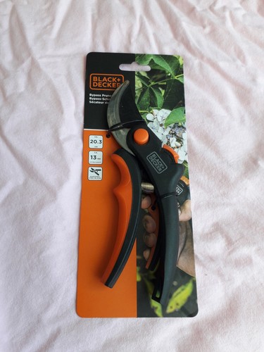 Secateur derivation black - de, +