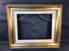 Ancien grand cadre photo bois et plâtre sculpté doré à la feuille d'or 52cmx44cm