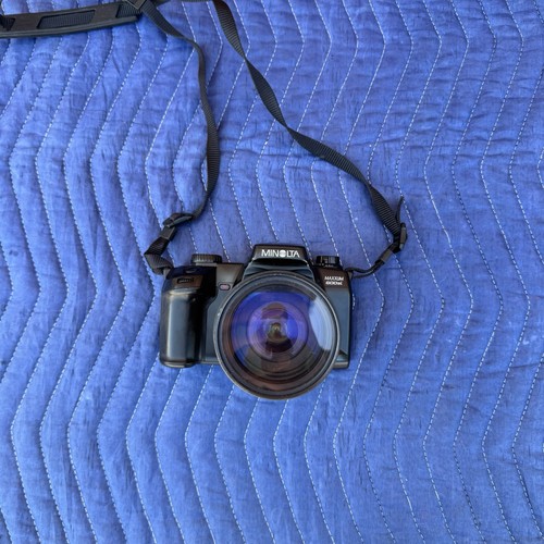 Minolta maxxum 600si 35mm slr - maxxum,