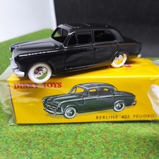 DINKY TOYS PEUGEOT 403 berline